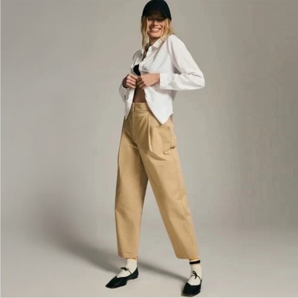 NWT Anthropologie Exquise High Rise pleated ankle trouser in Cedar size M